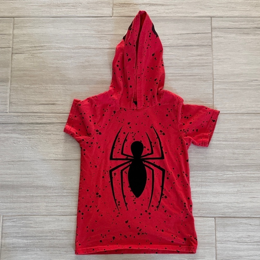 Boys Marvel Spiderman Red‎ & Black Hooded T-shirt size 6 tee elementary school